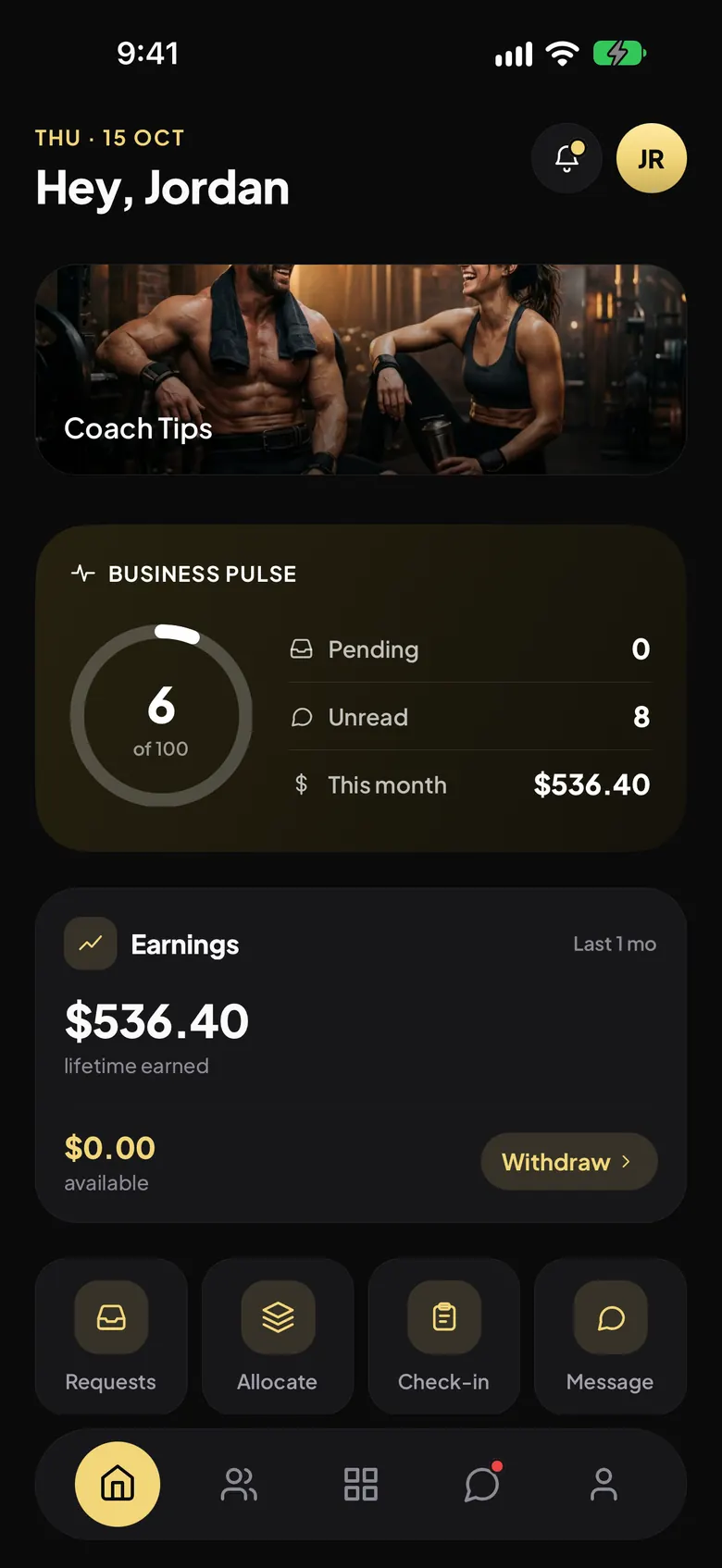 Breezeway Coaching dashboard showing active clients, unread messages and this month's earnings